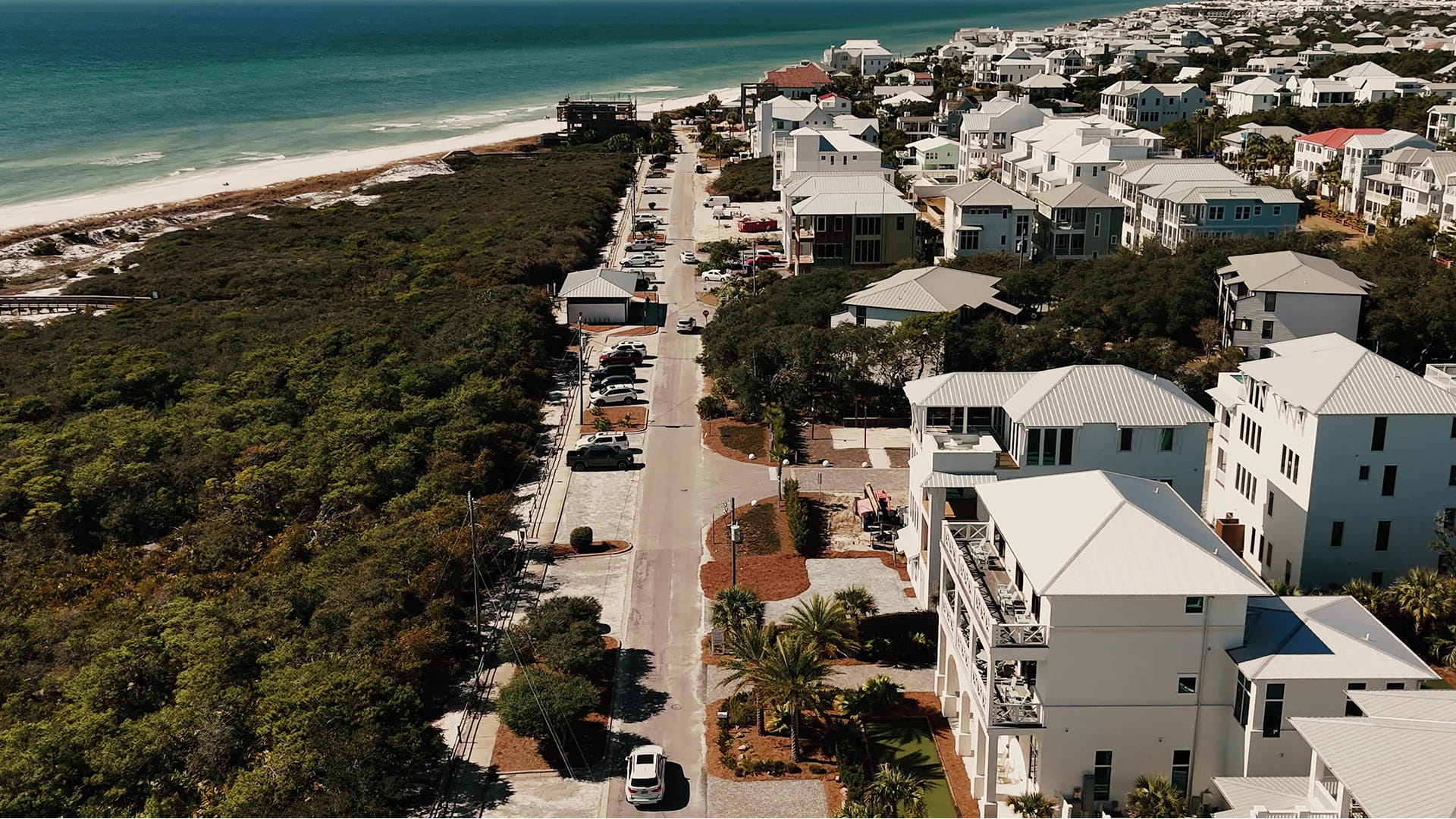 Paradise30areel Stills 0011