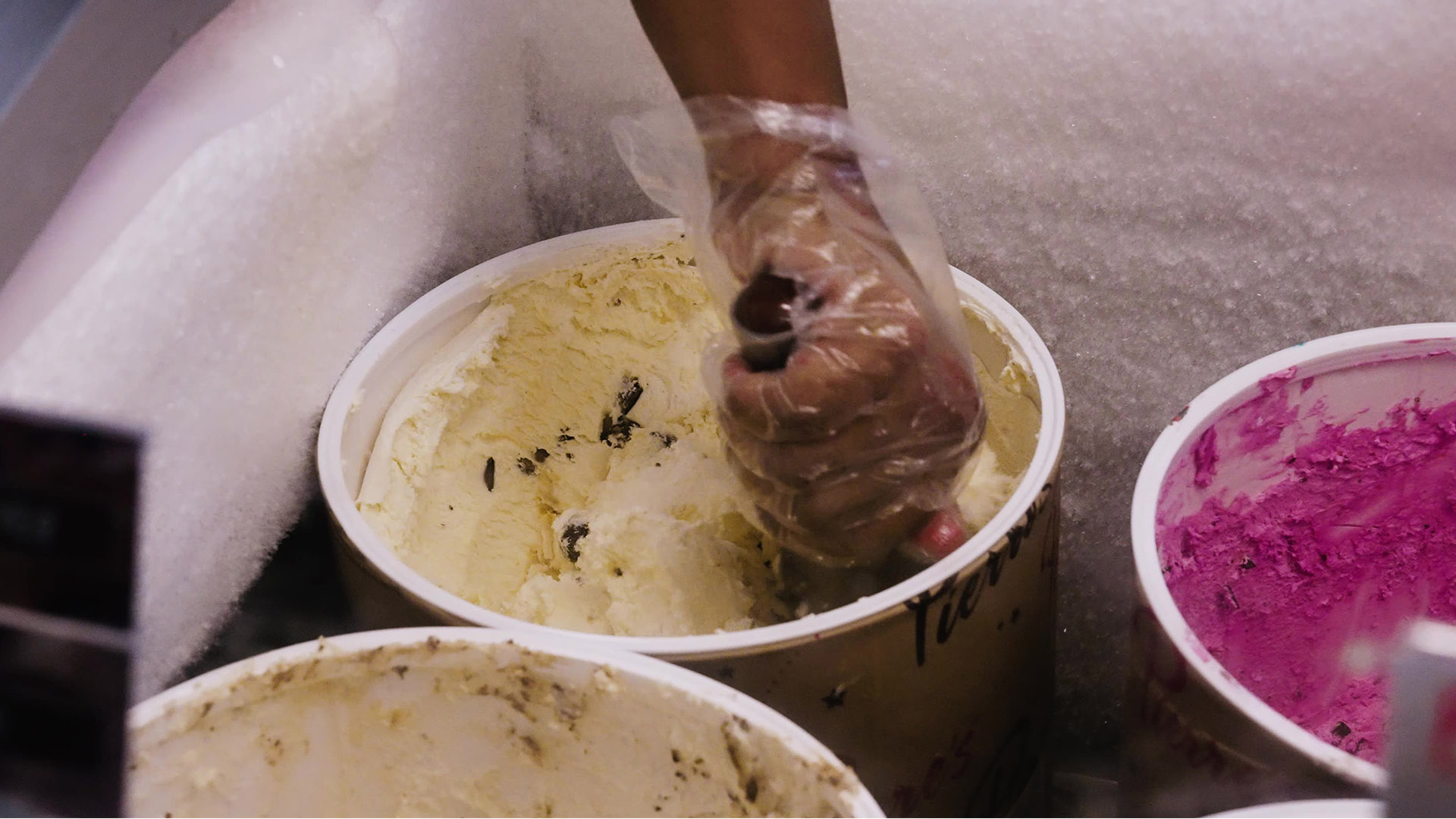 Paradise30areel Stills 0005